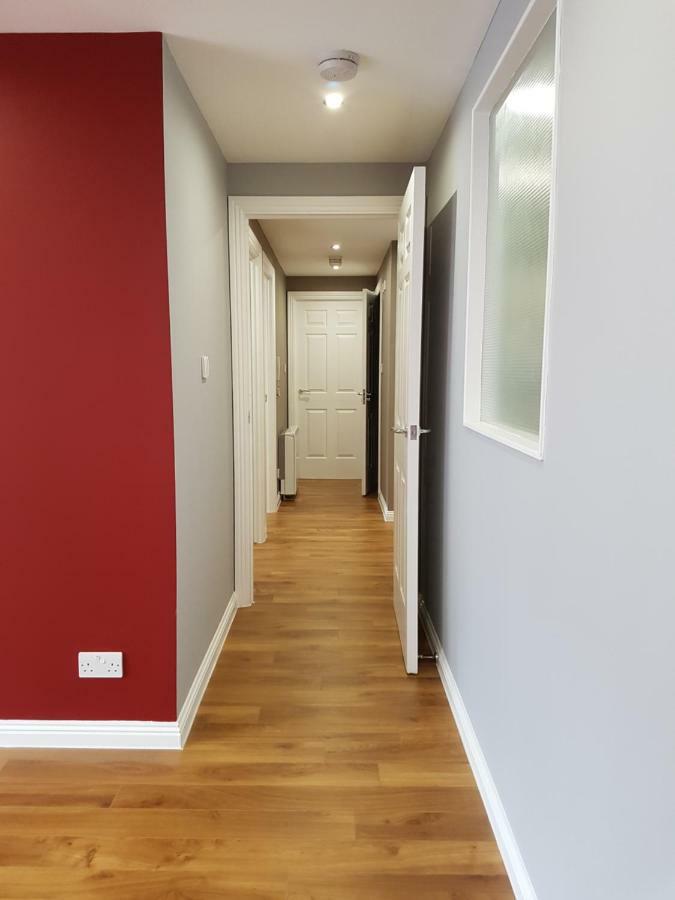 Glasgow'S Modern & Stylish 3 Bedroom Aparment ภายนอก รูปภาพ